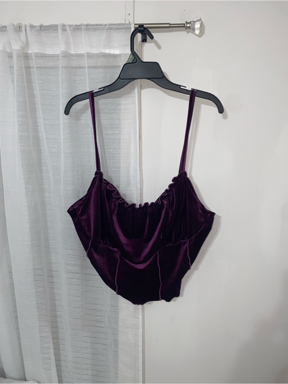 Women's Velvet Cropped Cowl Tank Top - Deep Plum